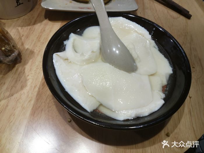 谢先生民间小吃(步行街店)豆花儿图片 第3张
