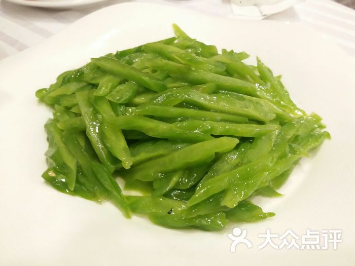老山东:老板请客~~点了一桌素菜,只有.上海美食