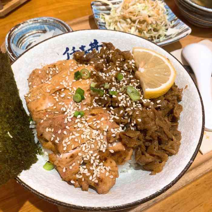 仟喜丼日式烧肉饭(烟台大悦城店)