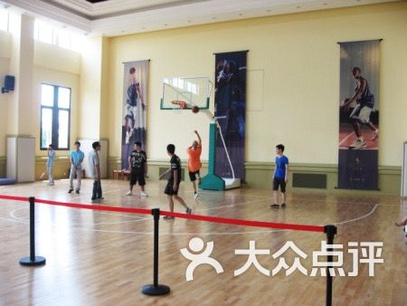 天一篮球训练营-图片-乌鲁木齐运动健身