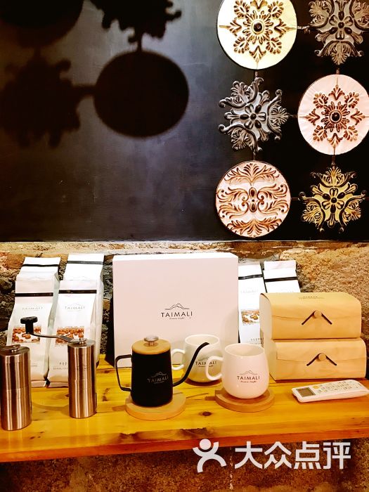 9果JOGO,位于沙尾路艺术西区对面,在玉角.-