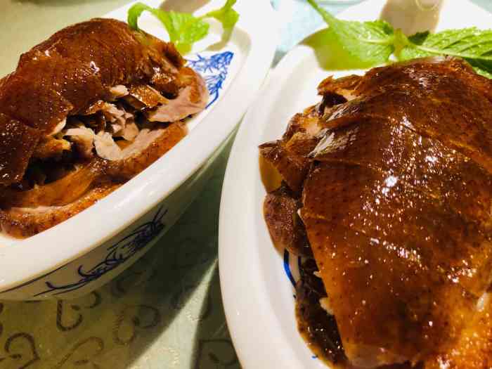 大鸭梨烤鸭店(紫荆山店)-"味道很好,环境优美,服务,.