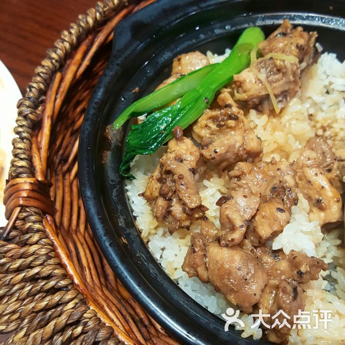 排骨煲仔饭