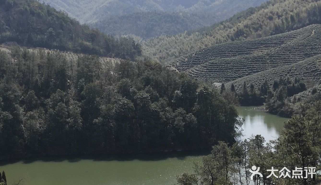 绍兴平水稽东镇桃树坞水库