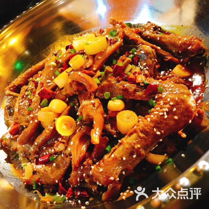 张大师鸭爪爪特色干锅(光谷店)图片 - 第1张