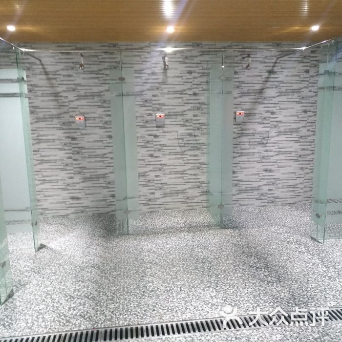 52健身淋浴房图片-北京健身房-大众点评网