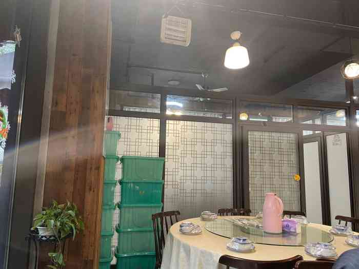刘记私房菜(七贤郡店「酸菜鱼」酸菜鱼很大份,辣度可选,鱼片很.