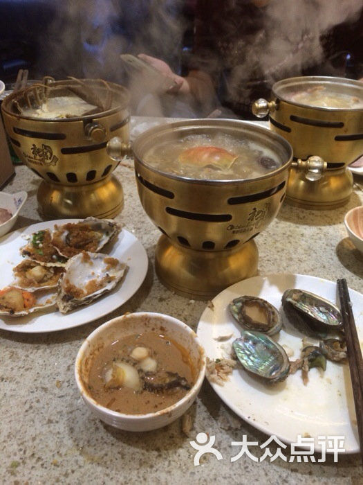 皇冠海鲜火锅自助晚餐_339海鲜自助火锅图片_海鲜火锅自助(3)