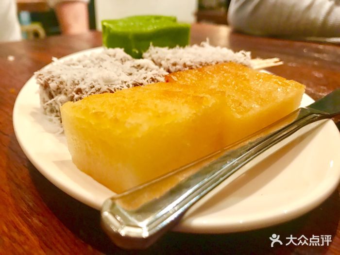 the coconut club singapore-娘惹糕图片-新加坡美食