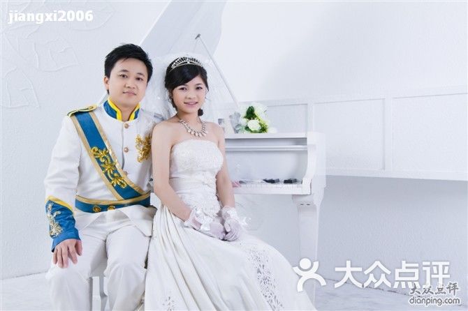 深圳微微新娘婚纱摄影_jiangxi微微婚纱摄影