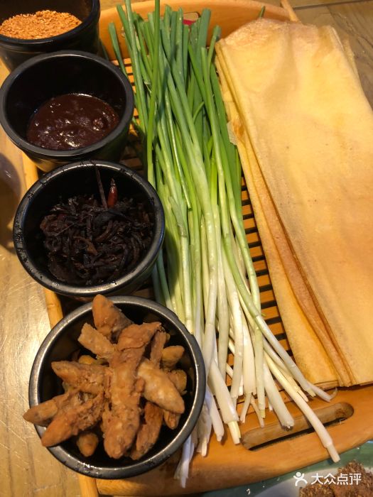 煎饼卷大葱