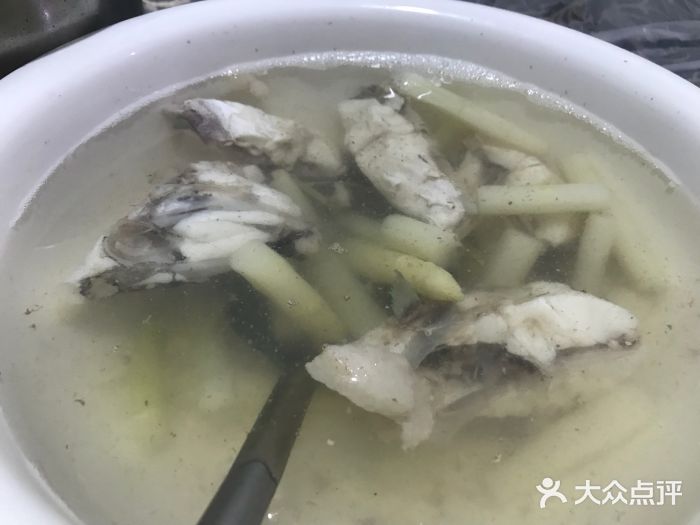 全胜海鲜饭店白芦笋鱼汤图片