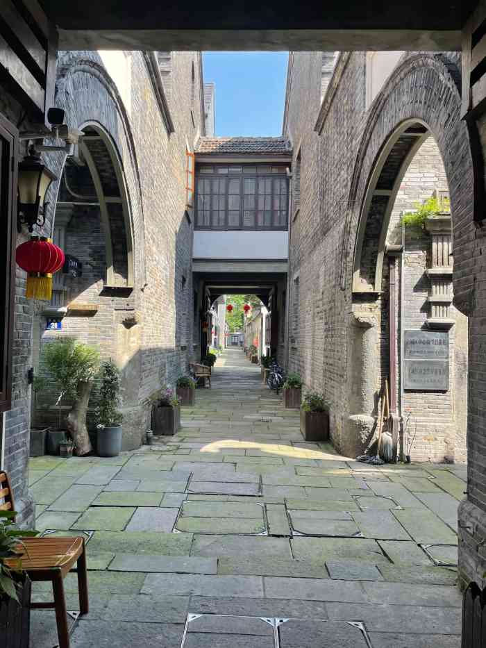 承德里一弄"杭州的菩提寺路和孝女路一带,老建筑还是很.