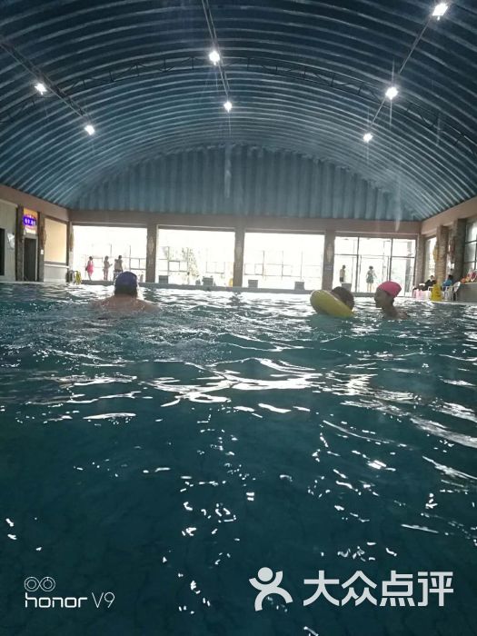 华庭温泉假日酒店图片 第1张
