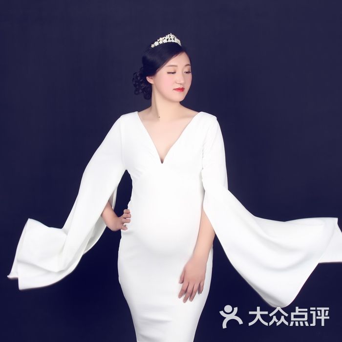 hello 妈咪高端孕妇摄影