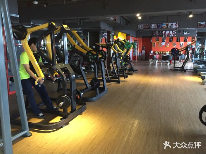 博格特健身会所(珠江国际纺织城店)