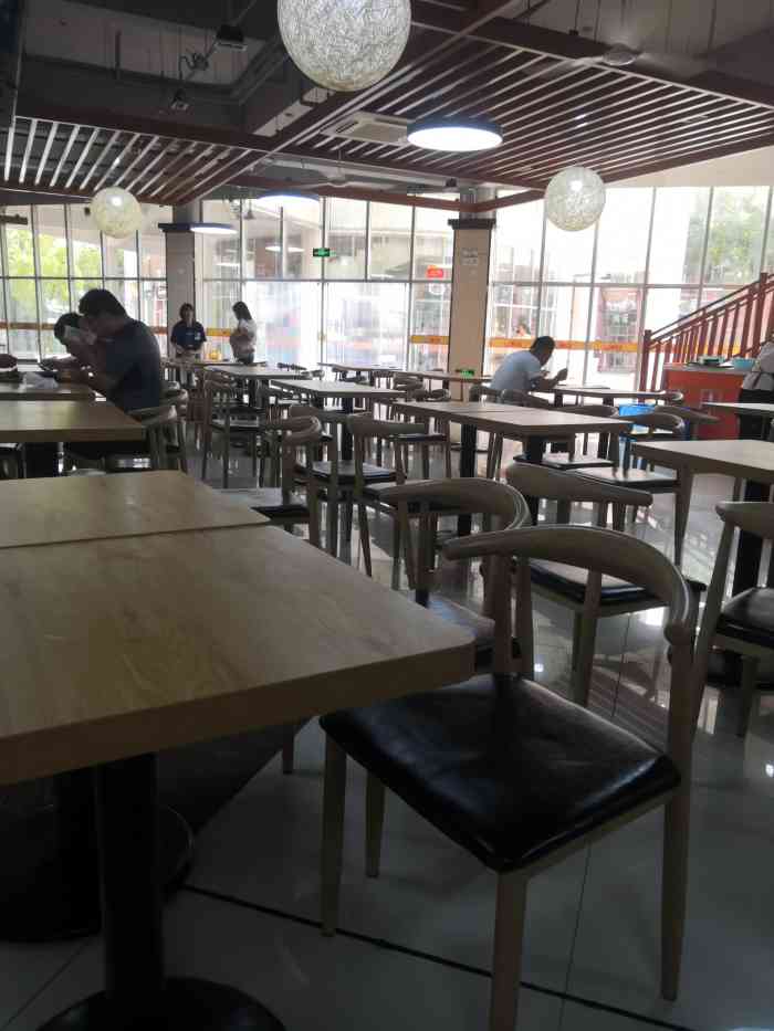 翰林食堂-"「翰林食堂」新华学院翰林食堂,位于学校.