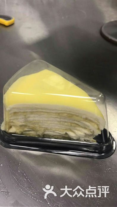 7cake榴莲千层蛋糕份量足,榴莲肉多图片 - 第1张