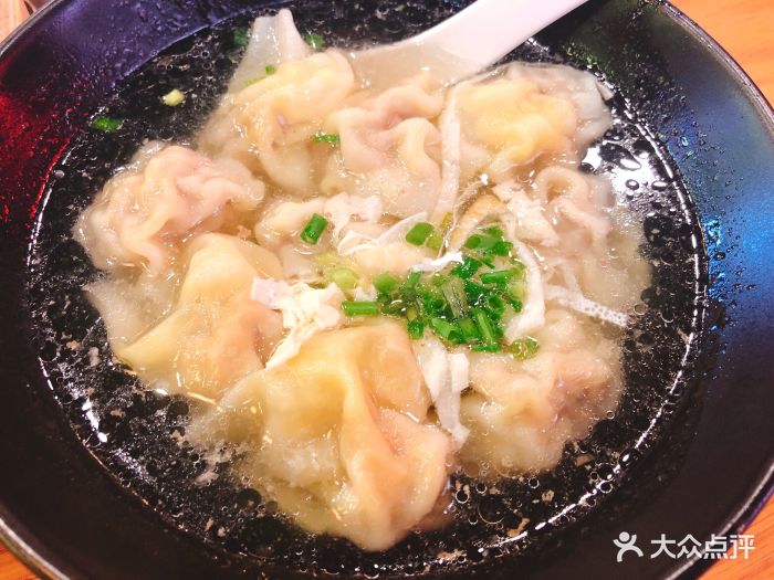 生鲜虾仁小馄饨