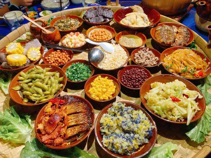 欢腾苗寨61苗族餐饮活态博物馆-"菜都很实在,基本都是硬菜,上菜都是