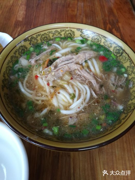 正宗巍山火巴肉饵丝-耙肉饵丝图片-大理市美食-大众点评网