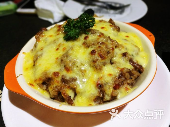 黑椒牛肉焗饭