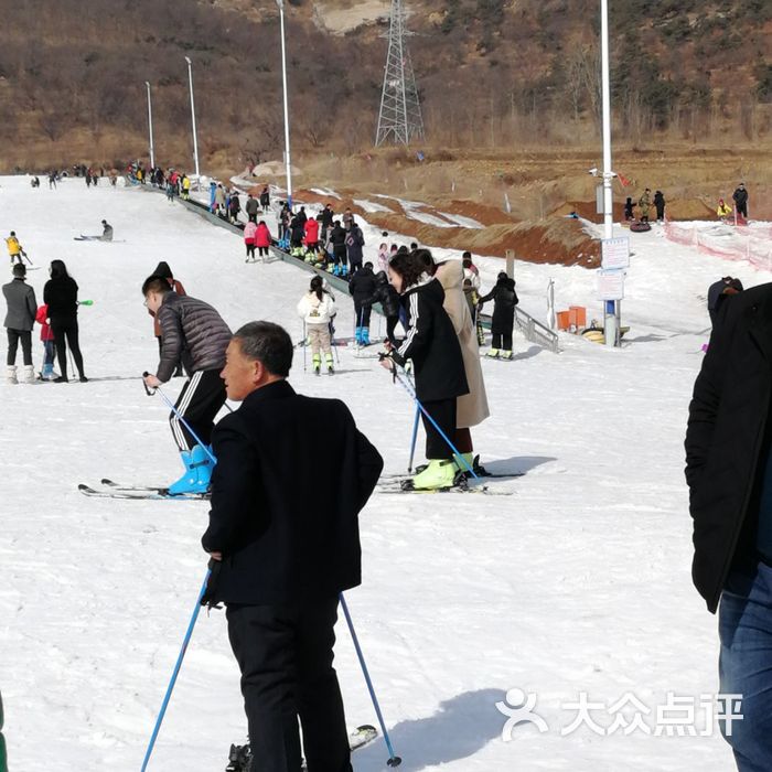 罗山必捷滑雪场