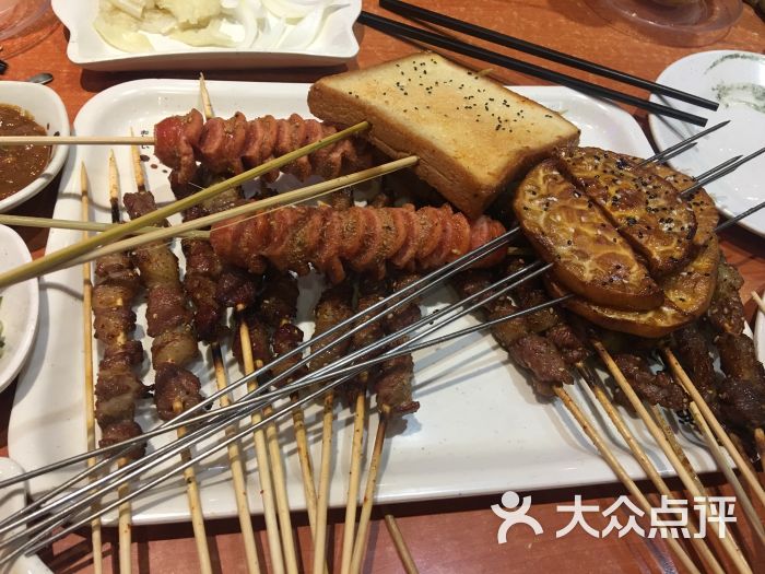 哈尔滨金刚山烧烤_烧烤鲫鱼_吃烧烤喝酒真实图片_火盆烧烤- 楚楚之家