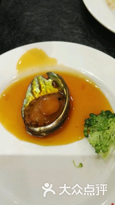 金鲨海鲜自助餐厅_冠菌海鲜肥牛自助火锅_金筷子海鲜自助(2)