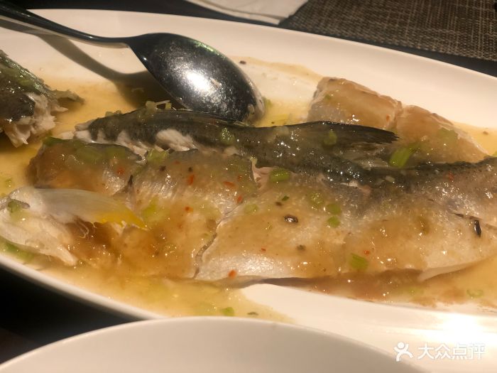 酸梅蒸午笋鱼