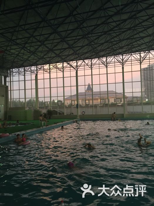 西安国际陆港假日酒店游泳馆-图片-西安运动健