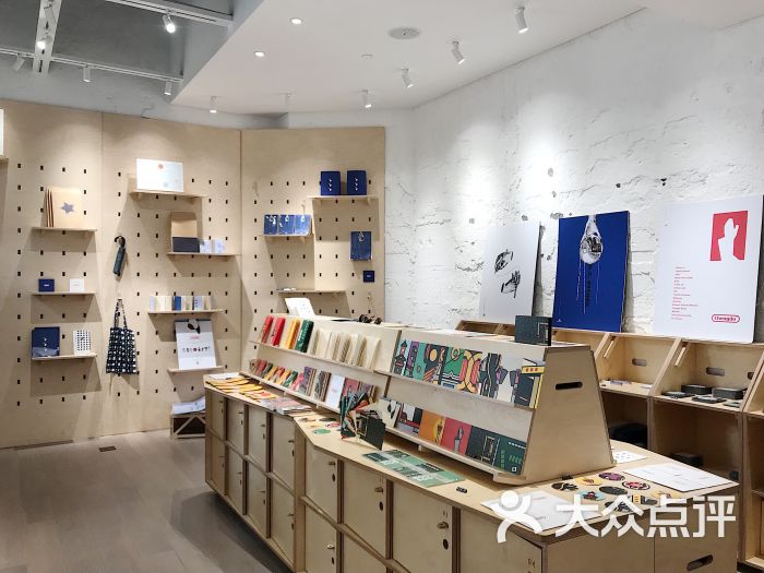 三联韬奋书店(宽窄巷子店)图片 - 第4张