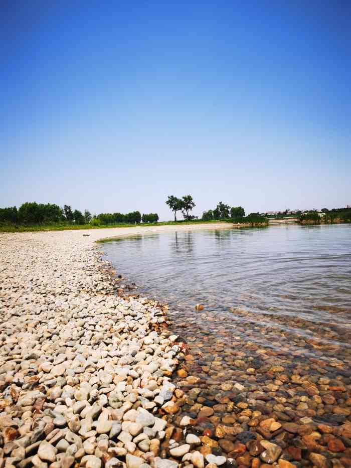 滹沱河生态旅游景区停车场-"滹沱河畔每周五六日晚上"