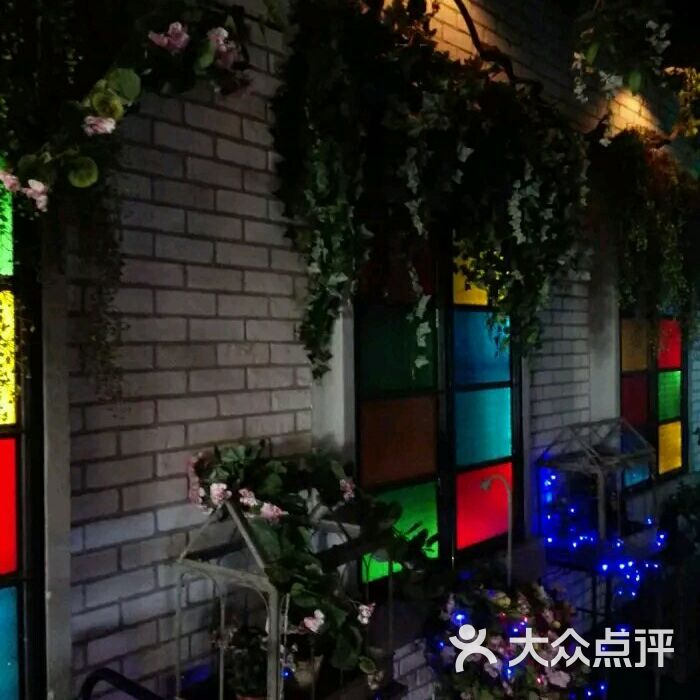 24k梦幻小镇主题歌城