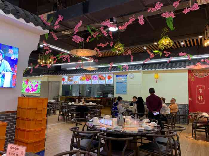 真地道中原美食(虎门万达店)-"真地道虎门店正式开业了,位置:万达广场