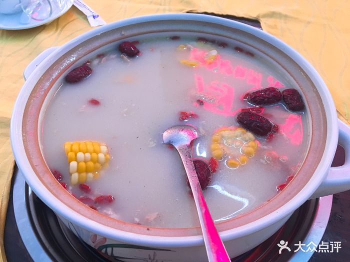 冯姐生蚝大排档(南屏店)-猪肚鸡图片-珠海美食-大众