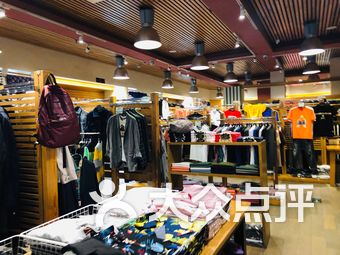 品质好的衣服店铺 L5JnSKHJdK_Cr51HL7wIFrIzsgBTAlwl_QHSuqhvaBtM0wAYLEIz_v9tRtctzr3Ys9bU8u7TlyVW3ovyQ7Jtmw.jpg