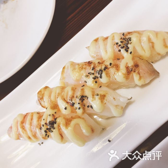火炙加吉鱼寿司