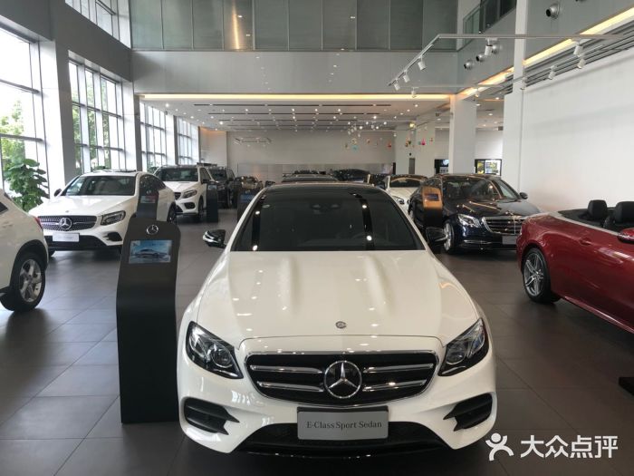 上海利星奔驰4s店(七宝店)图片