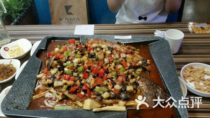 胶州市铺集镇辛屯小学_胶州市二里河公园图片_胶州市东辛置烤海鲜(4)