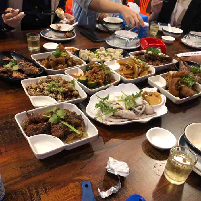 厦门料理烧酒配-"夜晚10点续摊依然选择烧酒配,从小学路到.