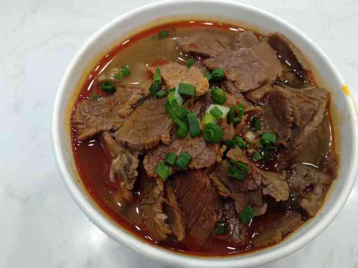新农牛肉"来蔡甸办事中午说顺便吃个牛骨头就顺便到着.