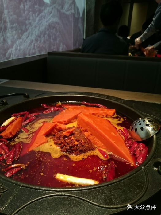 重庆麻神辣将老火锅(观音桥店)麻辣全红锅图片 - 第8张
