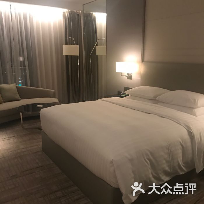 新昌万怡酒店床图片 - 第2张