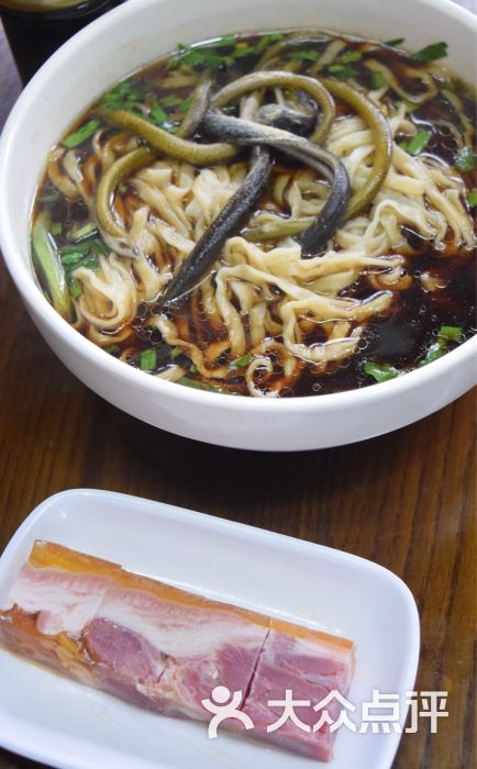 品味江南锅盖面-长鱼面 肴肉图片-镇江美食-大众点评网