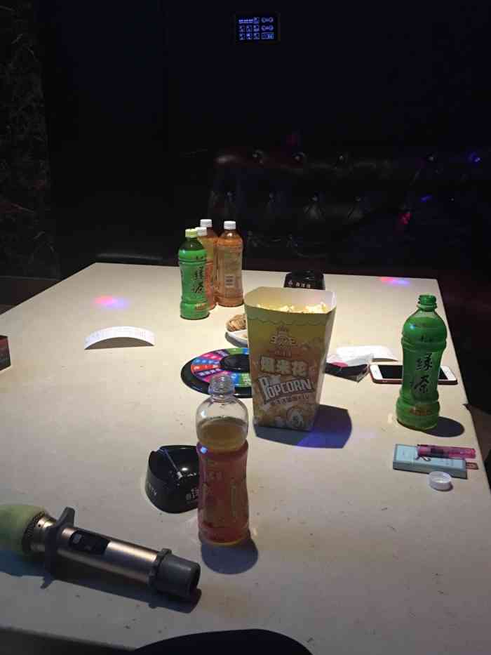 喜洋洋量贩式ktv(牟平店)-"环境不错,也很便宜,就是包厢有点小.