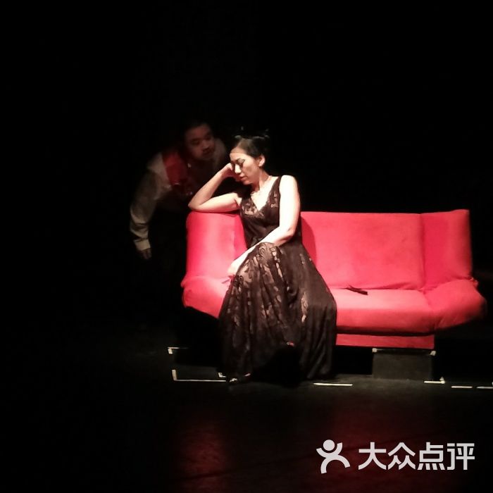 用话剧中心积分兑换了哪咤回了陈塘关的票子