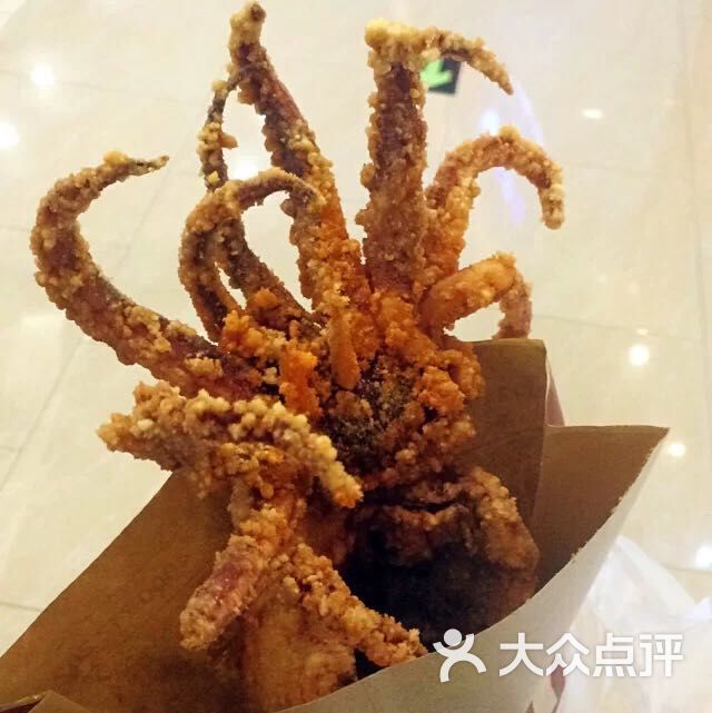 鼓楼新时代大堂龙虾广场美食图片-第1张小美食节小吃信微图片