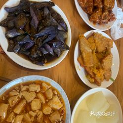 其他美食 奉化区其他 弄堂餐厅(城南店)奉化弄堂快餐是奉化最早的