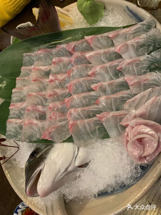 小山日本料理(电子大厦店)立鱼刺身图片